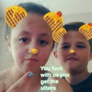 Meet your Posher, Hayley